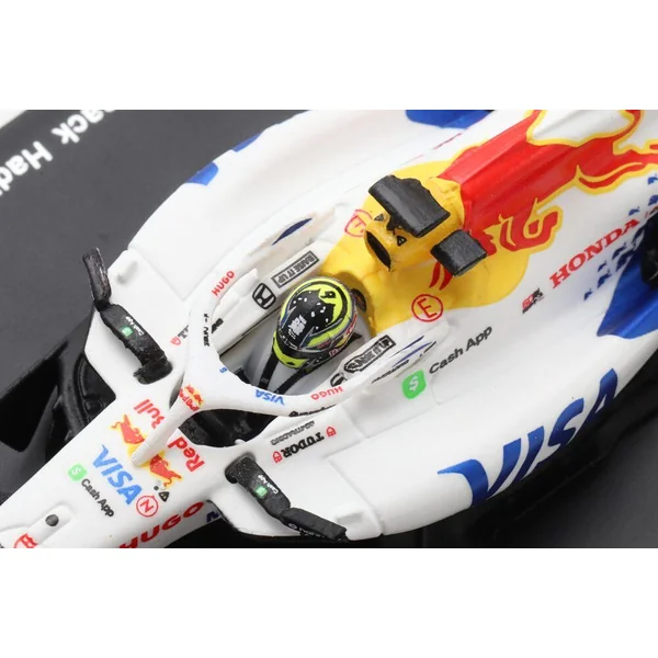 1/64 VOITURE RACING BULLS VCARB 02 F1 TEAM N6 8EME GP JAPON 2025 ISACK HADJAR