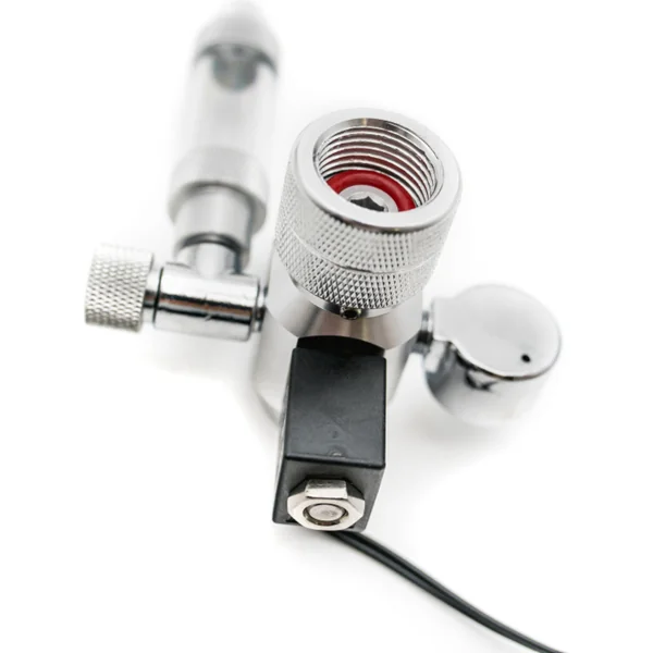 CO2 set Standard avec contrôleur, extinction nocturne, bouteille de 2,1l, accessoires