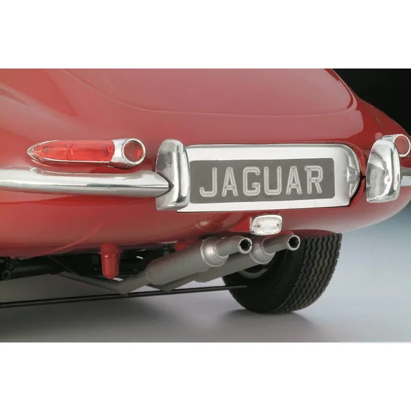 MAQUETTE 272 PIECES - JAGUAR E-TYPE