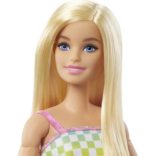 Mattel Barbie Modèle en fauteuil roulant avec une combinaison à carreaux