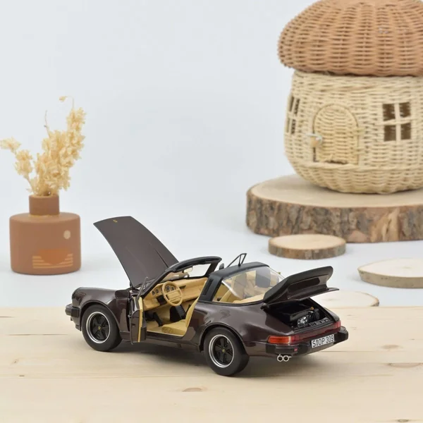NOREV Porsche 911 Turbo Targa 1987 - Brown metallic 1/18 - 187665
