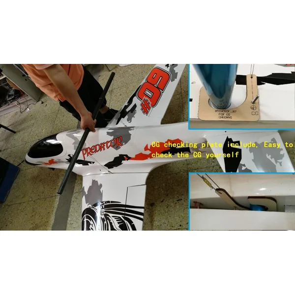 Predator Pilot RC 2.20m Noir / Bleu / Avec train rentrant électrique