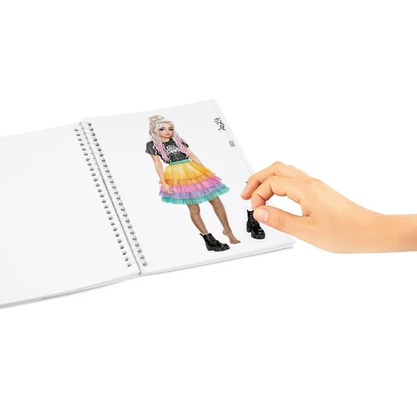 TOPMODEL ALBUM A COLORIER DE POCHE