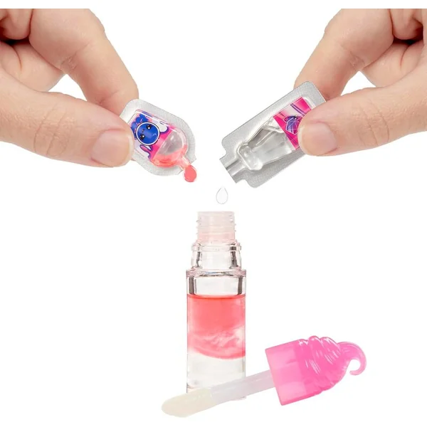 Yummiland Petite poupée avec brillant à lèvres, série 2 - Roxie Crystal Candy